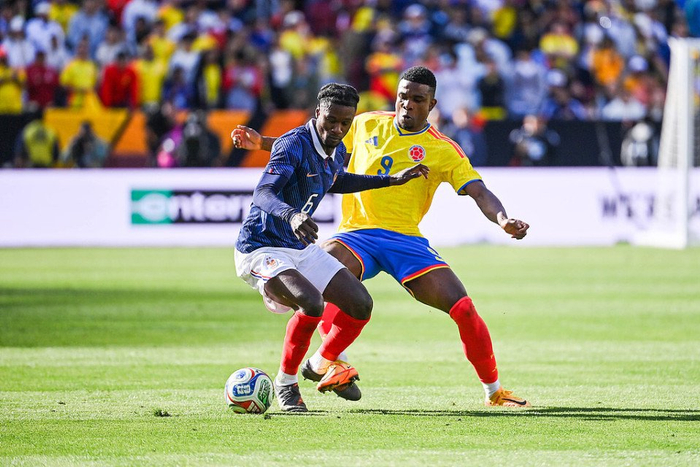 卡马文加转会传闻引爆足坛 多支豪门竞相追逐