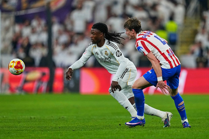 卡马文加转会传闻引爆足坛 多支豪门竞相追逐