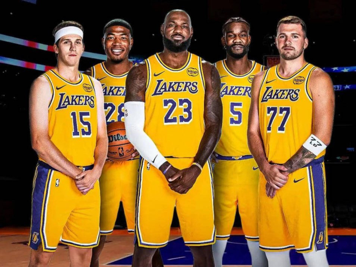 湖人双核重伤冲击季后赛前景