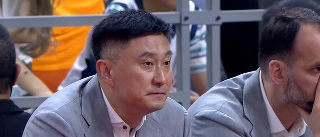 广东男篮闽粤大战惨败福建，下半场崩盘成关键