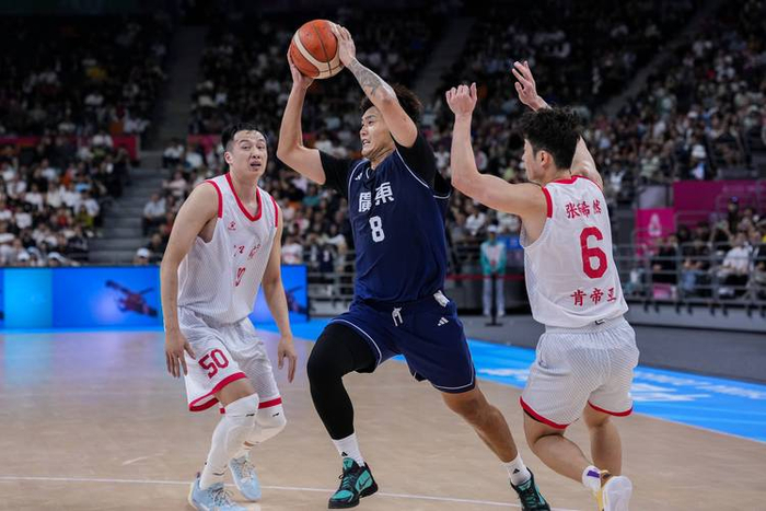 广东宏远逆转广州龙狮连续31年进季后赛八强 下